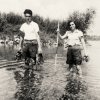 Jossi Passweg und Dita Reiss beim Fischen in der Traisen, 1936